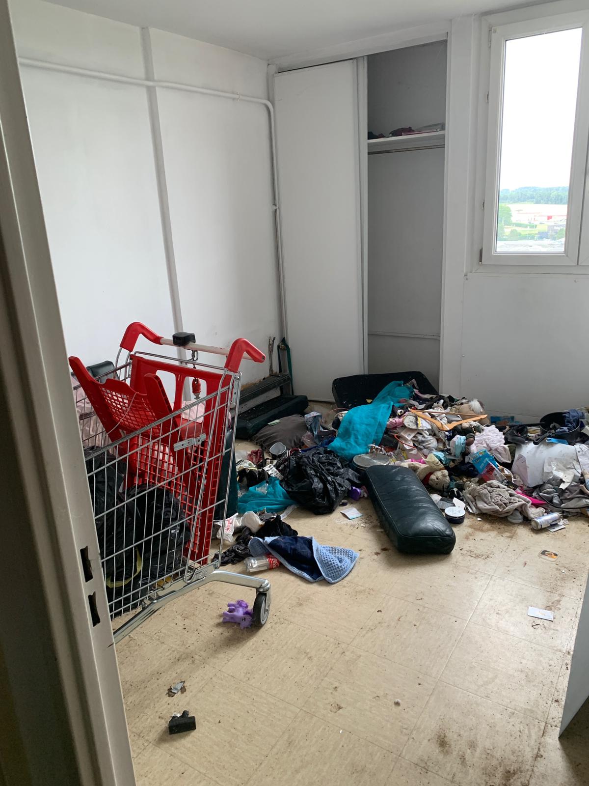 Entreprise de nettoyage après décès à Neuilly-sur-seine, Courbevoie et Levallois-Perret avec SOS DC IMG 20250623 WA0008